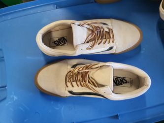 Van's
