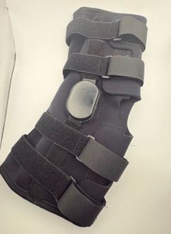 Procare 79-94415 Action Hinged Knee Wrap Long 17 Inch Medium Neoprene