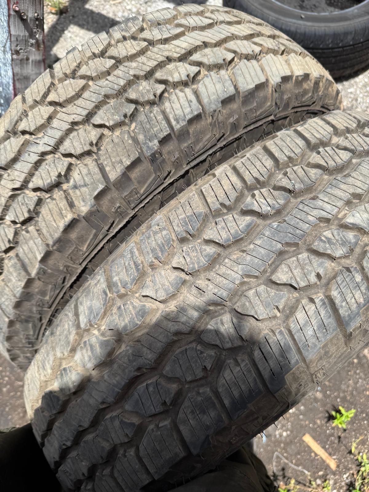 235/75/15 set of “2” 120$ Adam. 954/534/6165