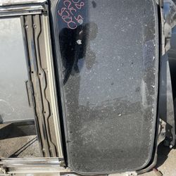 Parting Out 08 Civic Sun Roof