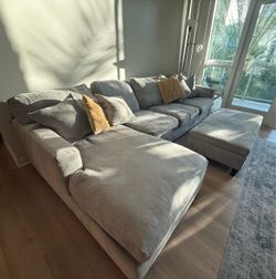 Living Spaces Chase Sectional with Storage Ottoman