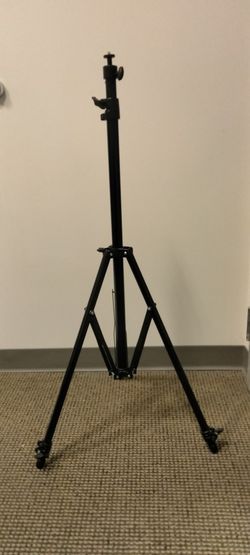 Tripod