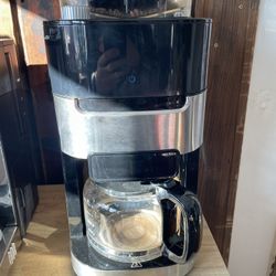 Coffee Maker With Built In Grinder