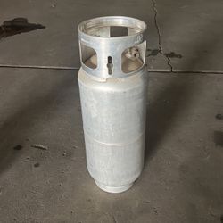 Flame King 33.5lbs Propane Forklift Tank Full Of Propane