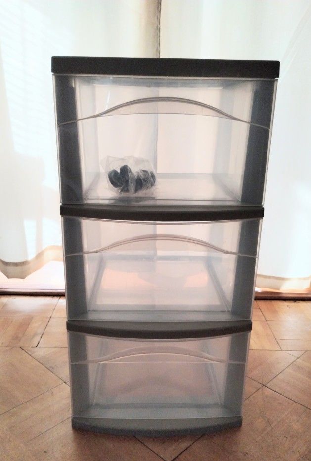 Sterilite Gray and Clear Medium 3 Drawer Rolling Cart