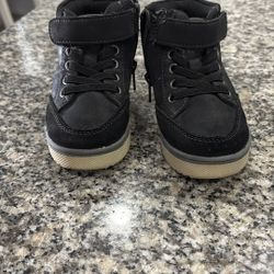 Boys Boots 5M