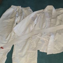 Martial Arts Top & Belt Kids