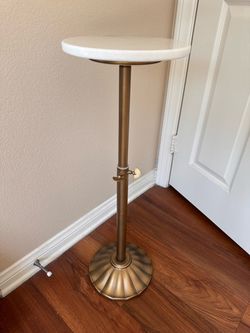 Adjustable Marble Drink Table – 10” Round Pedestal Side Table with Antique Brass Base