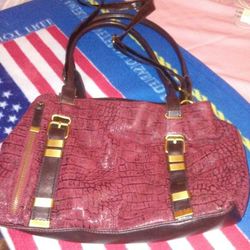 Red purse leather strap nice .