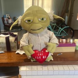 Valentine Yoda Doll