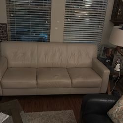 Nice Ivory Beige Leather Sofa