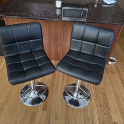 Set of 2 Black Swivel Bar Stools