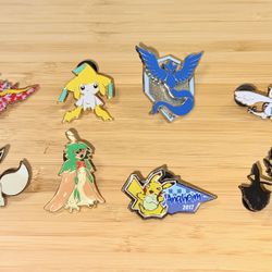 Pokemon Collectible Pin Set of 8 Different Pokemon Characters 
