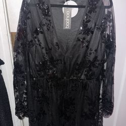 NWT BOO HOO Black Dress Sz18