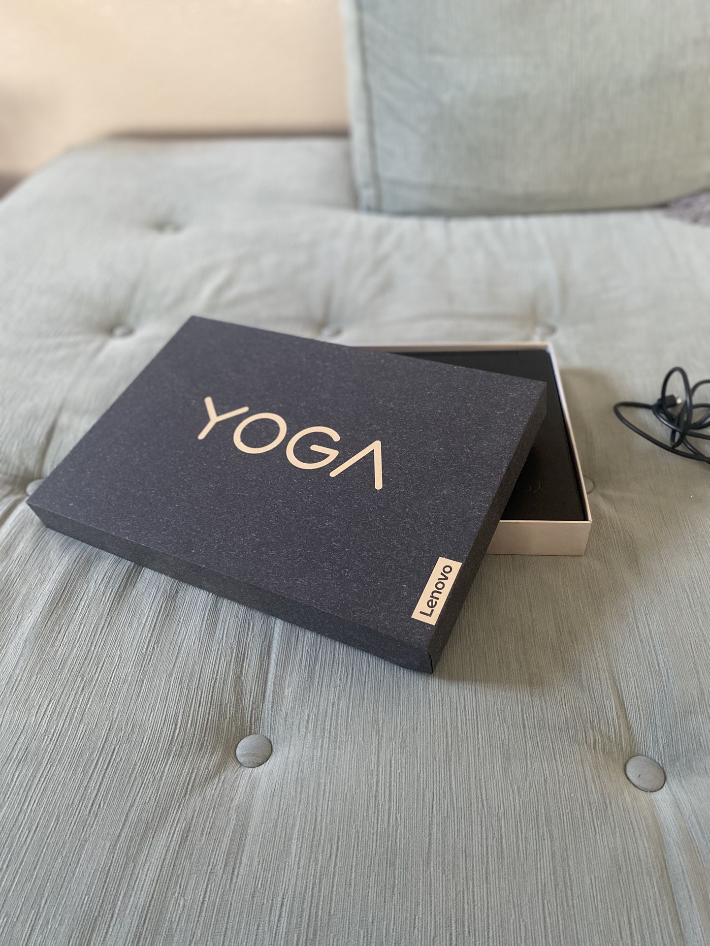 Yoga 9 Series 14”