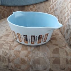 Vintage Pyrex Bowl