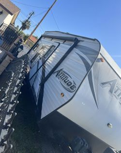 2017 Attitude Eclipse Toy Hauler For Trade