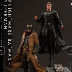 Hot Toys - DC Justice League - Knightmare Batman and Superman - Sixth Scale ( 1/6 ) Figure - TMS038