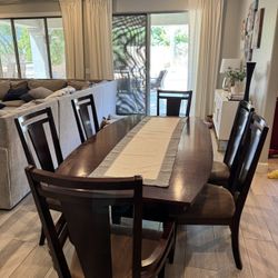 Dining Room Table And 6 Chairs