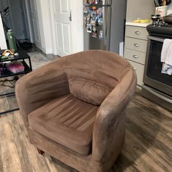 Accent Chair 