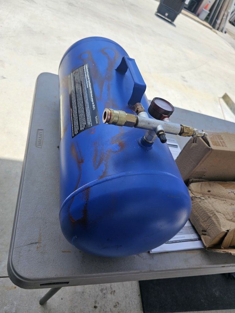 KOBALT MultiPurpose Air Tank for Sale in Houston, TX OfferUp