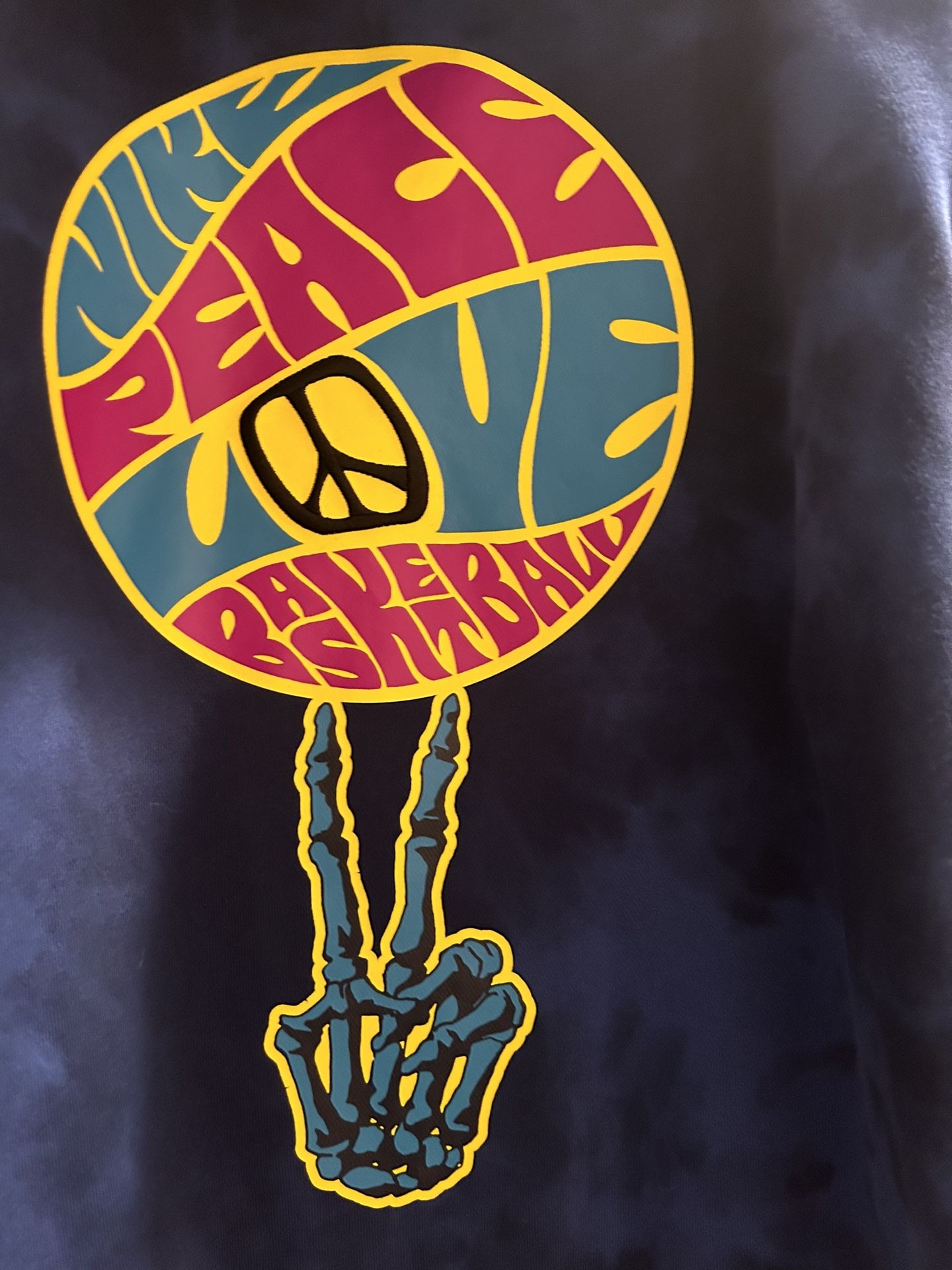 Nike Men’s Size Large Hoodie