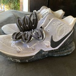 Kyrie Irving Nike Shoes