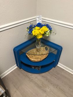 Wooden corner piece
