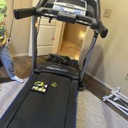 Treadmill 