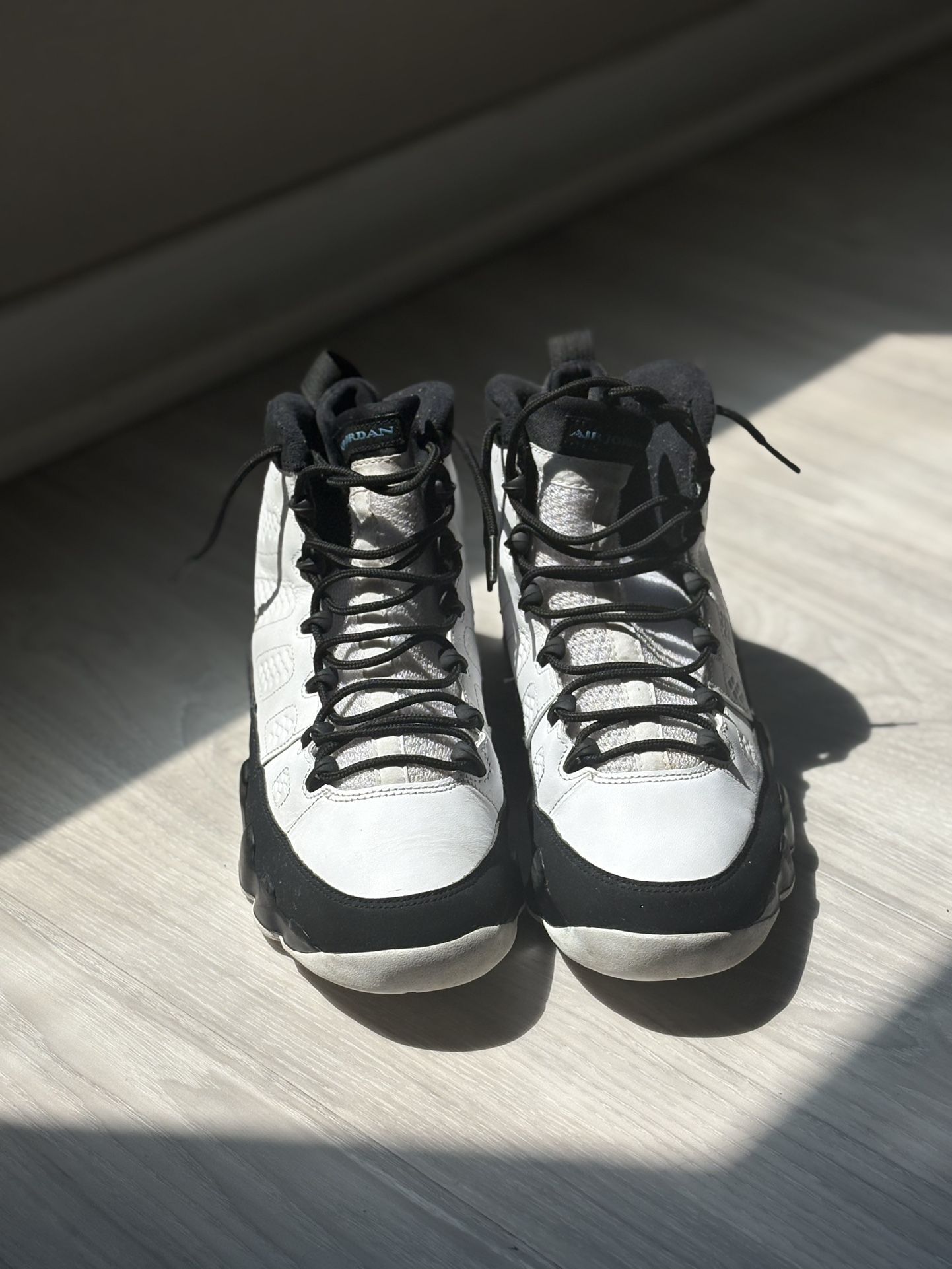 Air Jordan Retro 9