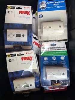 Smoke/C02 detectors, black nitrile gloves