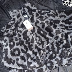 Women's Nike Leopard Print Full Zip fleece