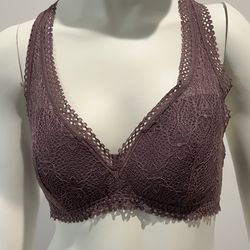 Victoria Secret’s Brownish Mauve Lace Racer back Bralette Size Medium