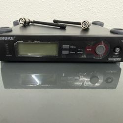 Shure Beta 58 SLX2 Wireless Microphone With Receiver 