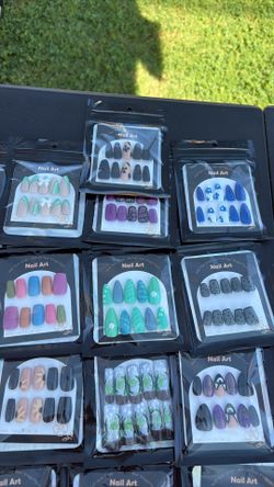 Press On Nails