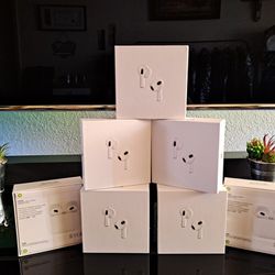 Brand NEW Sealed Apple AirPods 3rd Gen! ($100.00 w/Shipping) [TAX SEASON DEAL SPECIAL!! 💲💲💲]