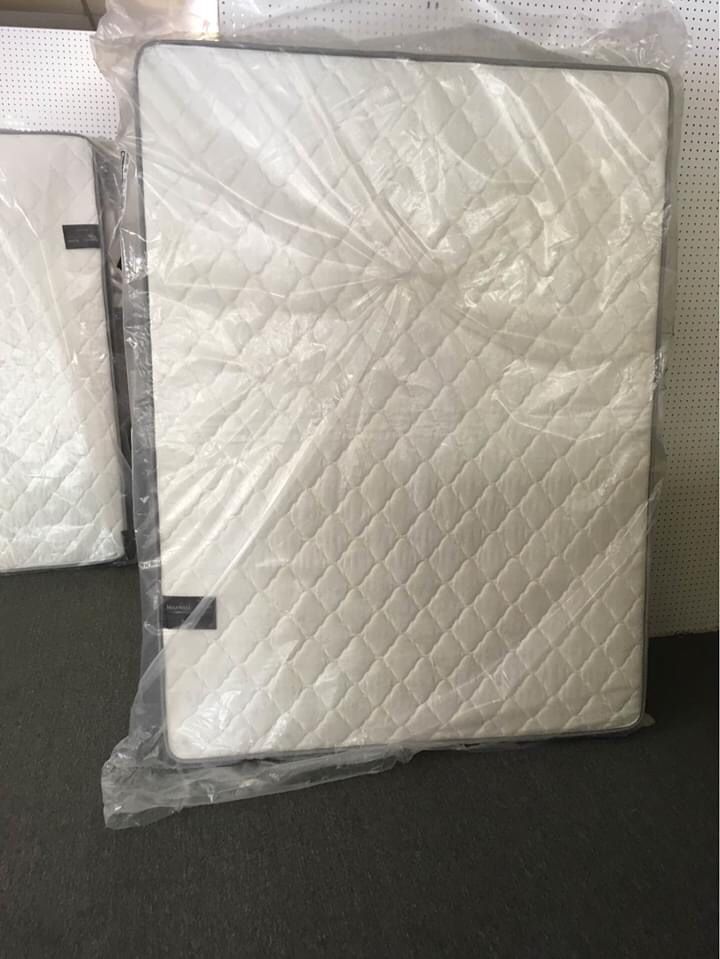 Brand new plush queen size mattress