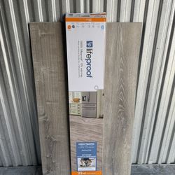Lifeproof Sterling Oak Vinyl flooring -NEW-