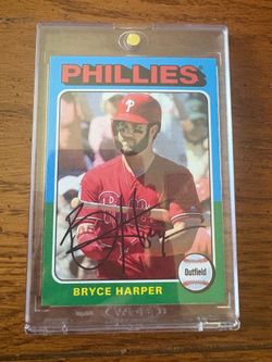 2019 Topps Archives #200 Bryce Harper Hand-Signed Auto Phillies