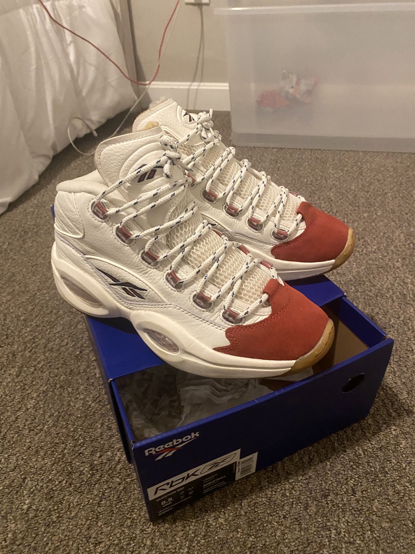 Reebok Question Mid (Red/White) – Size 8.5