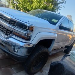 Chevy Silverado 2018
