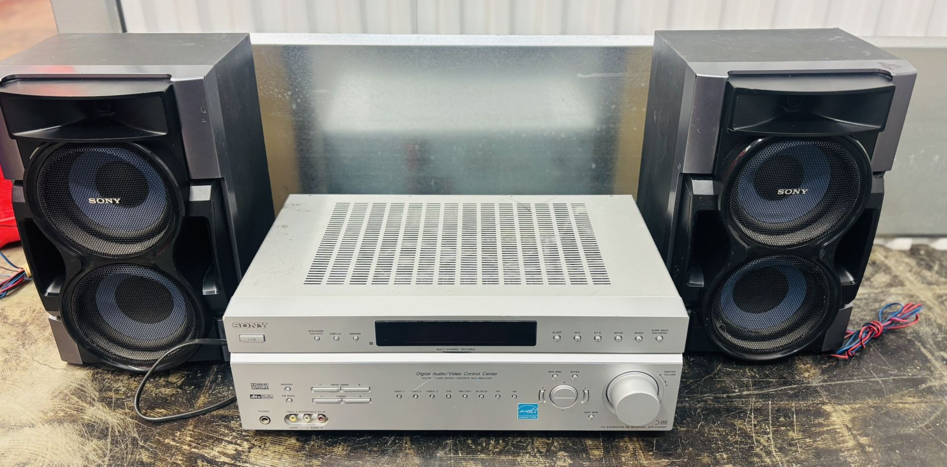 Sony Audio Video Stereo Receiver And Speakers Not Free