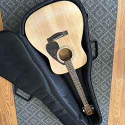 Yamaha FX 325A Acoustic Guitar 