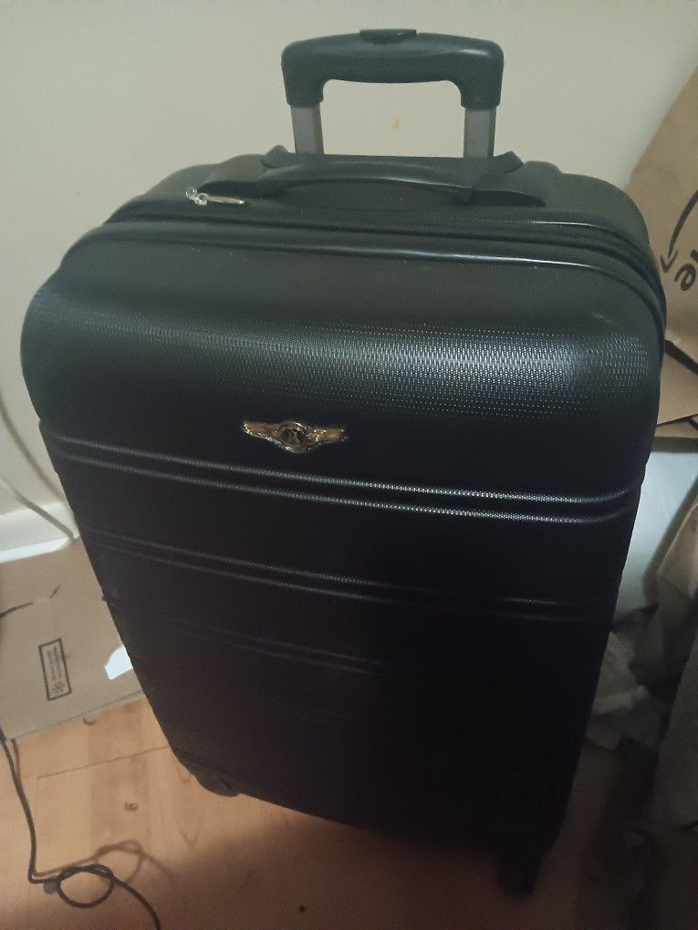 Suite Case 