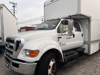 Ford F650 5 ton cube studio truck