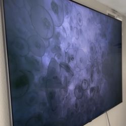 75 Inch Samsung Smart TV 