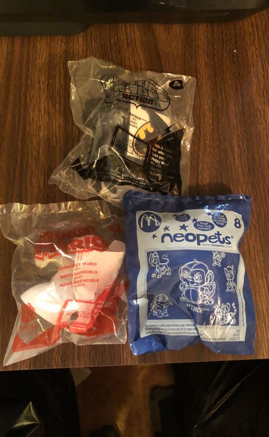 McDonalds Kids Meal Toys (Super Mario, Batman, Neopets) 3 in All