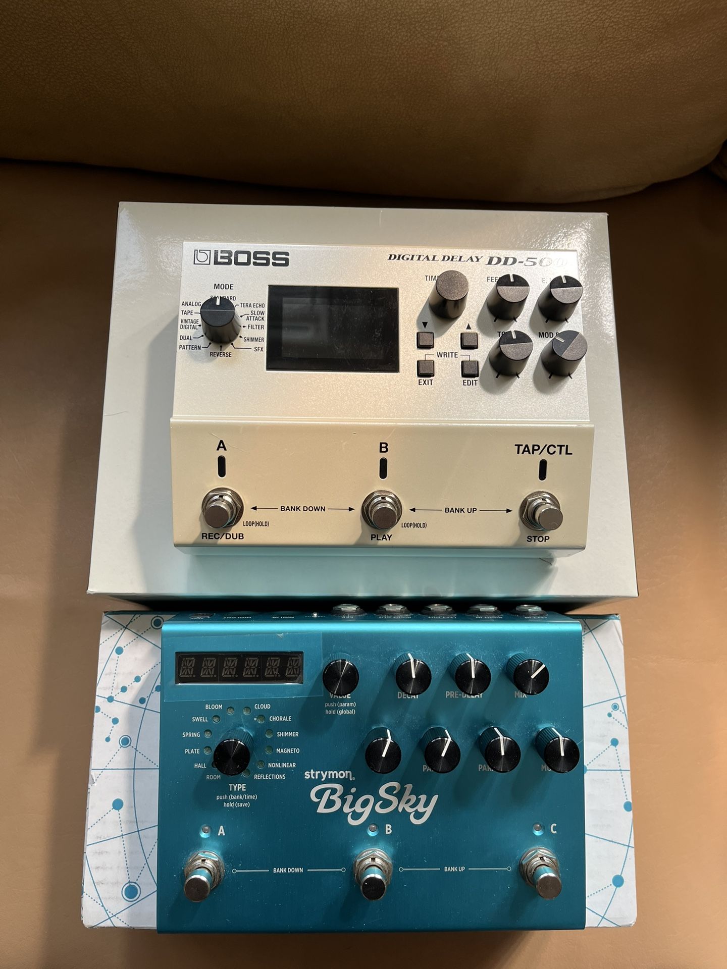 Boss DD-500 Digital Delay and Strymon Big Sky Combo
