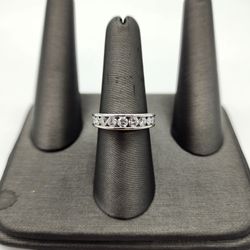 14kt White Gold Diamond Ring