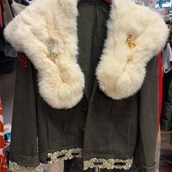 Original Army Jacket For Vietnam In The Fur Is A Real Rabbit For With Really Vintage Pens Really Beautiful Come And Check It Out